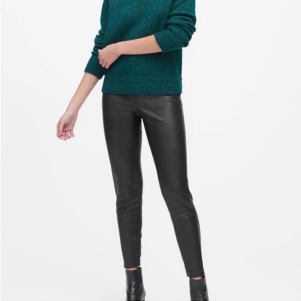 NWOT Banana Republic Vegan Leather Devon Legging Pants 8 Petite - Picture 4 of 8